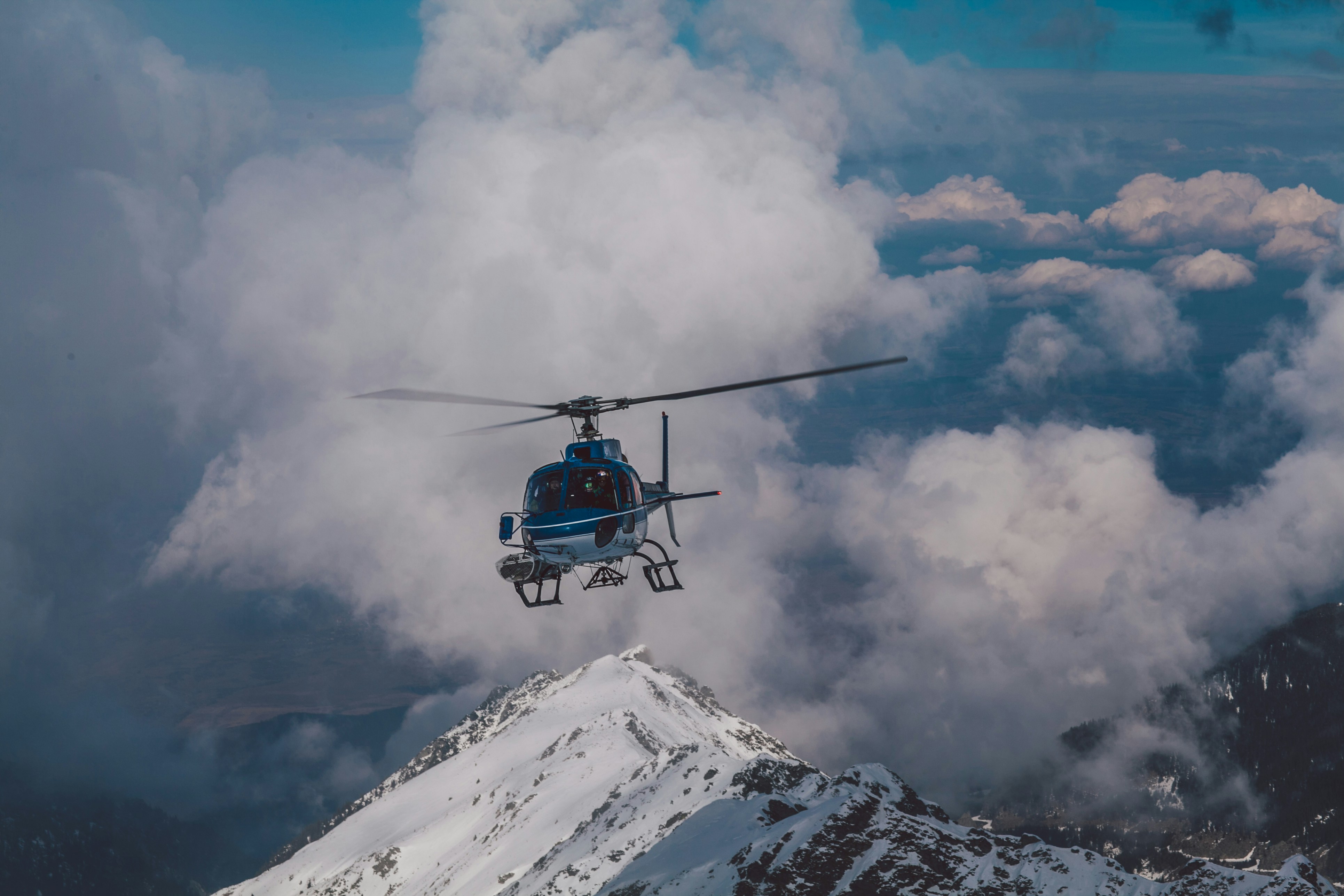 Pithoragarh to Gunji via helicopter