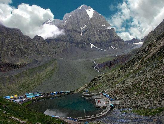 Manimahesh Kailash Parvat image